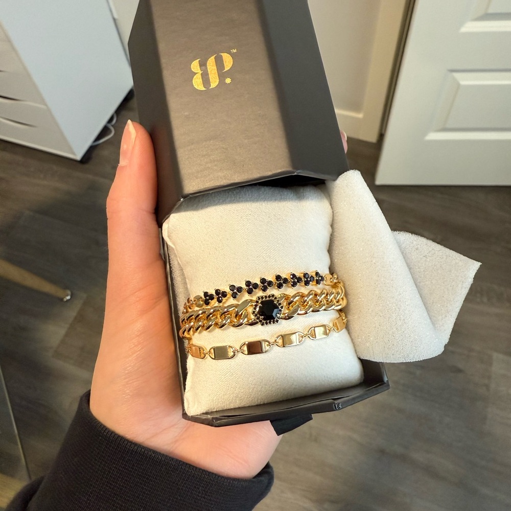 NEW Bomb Party Luxe Layers Started From the Bottom MSRP $138
